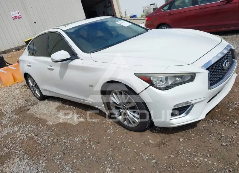 2018 Infinity Q50 фото