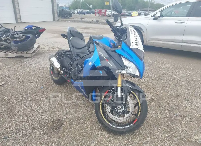 2018 Suzuki GSX-S фото