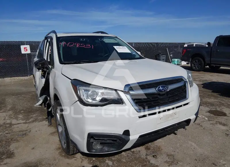 2018 Subaru Forester фото