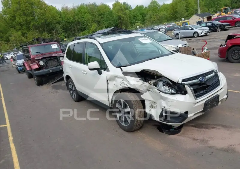 2018 Subaru Forester photo