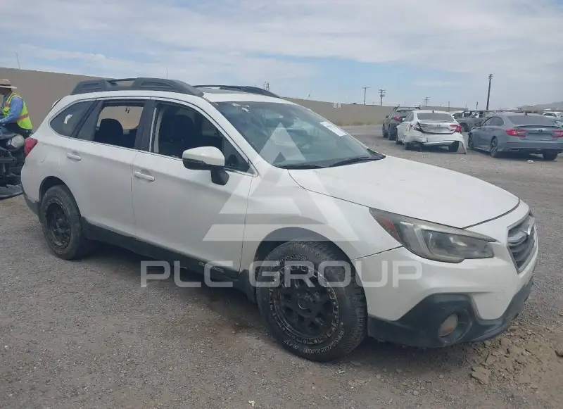 2018 Subaru Outback photo