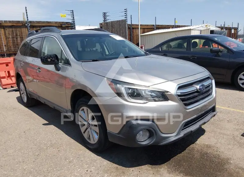 2018 Subaru Outback photo