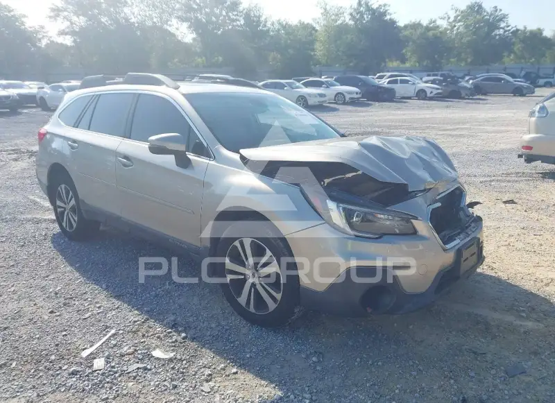 2018 Subaru Outback photo