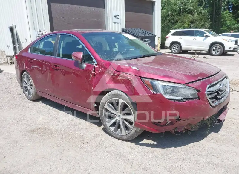 2018 Subaru Legacy photo