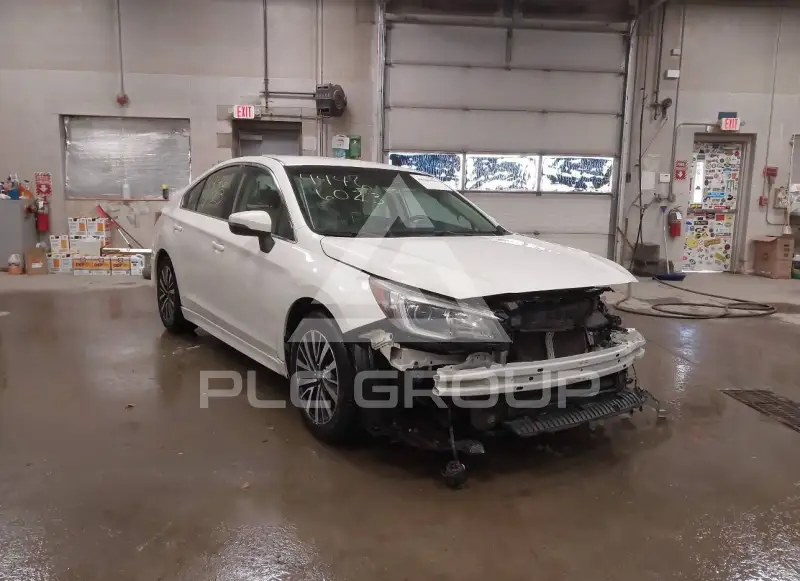 2018 Subaru Legacy фото