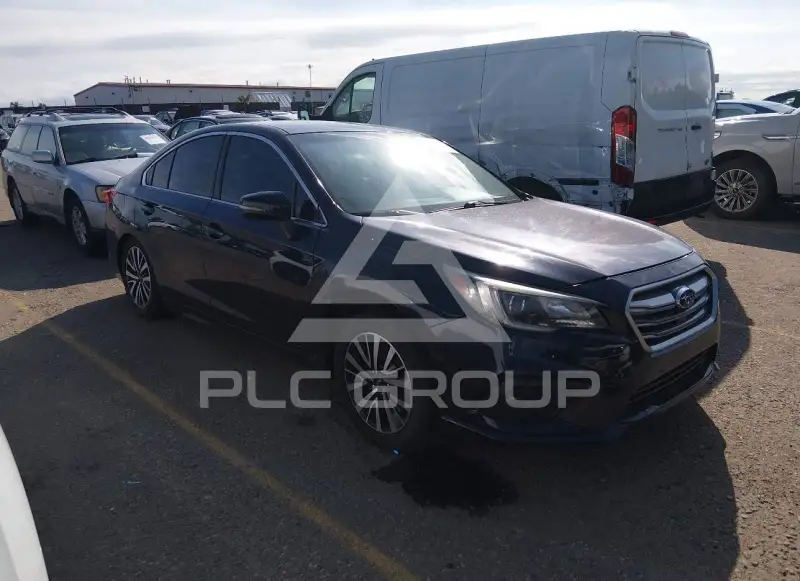 2018 Subaru Legacy photo