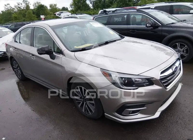 2018 Subaru Legacy фото