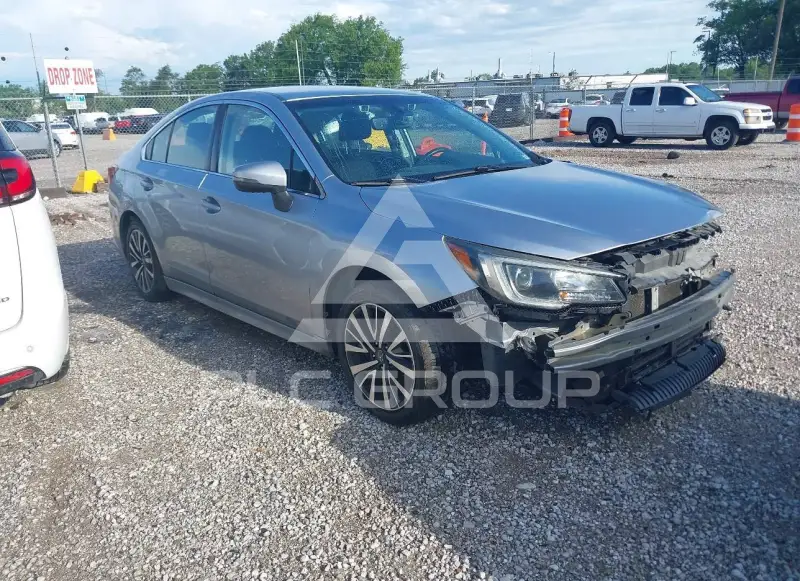 2018 Subaru Legacy фото