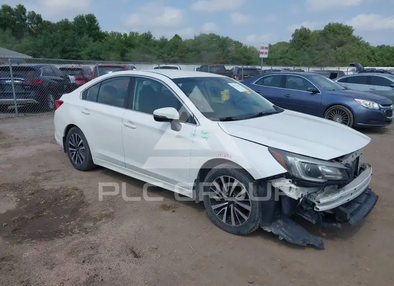 2018 Subaru Legacy фото