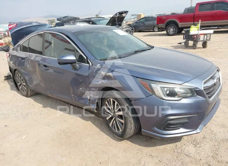 2018 Subaru Legacy photo