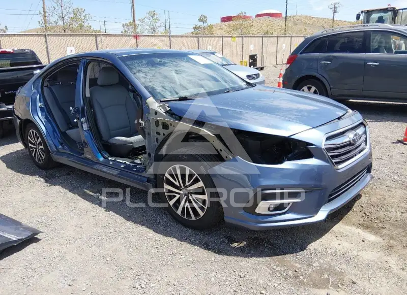 2018 Subaru Legacy фото