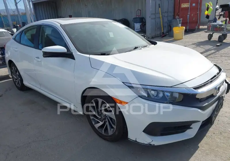 2018 Honda CIVIC фото