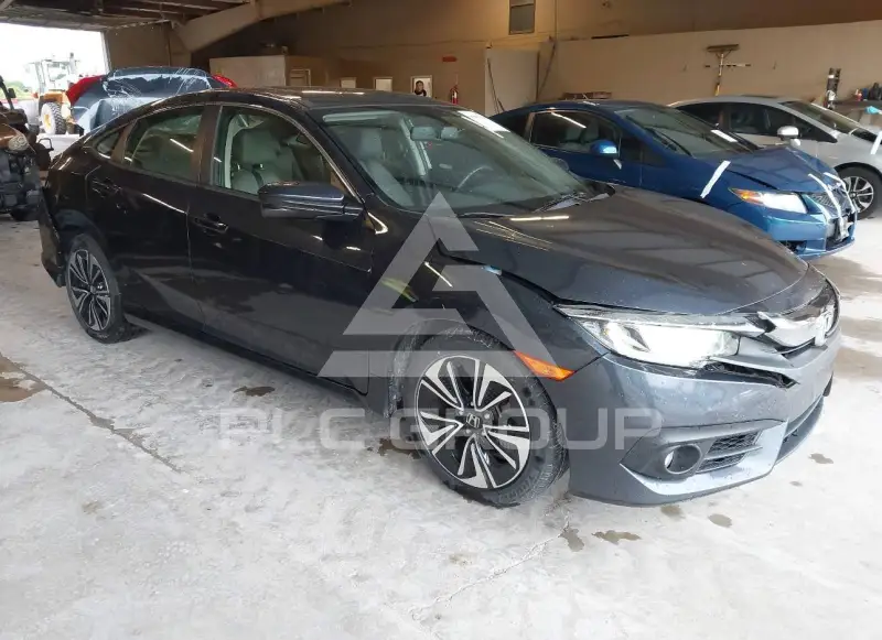 2018 Honda CIVIC photo
