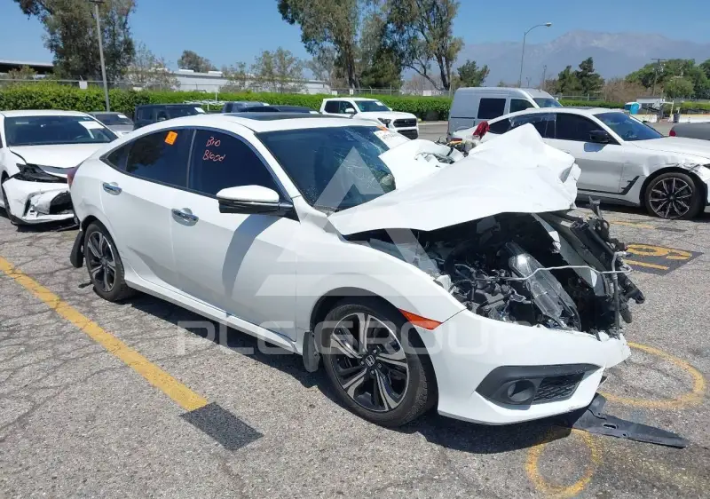 2018 Honda CIVIC фото
