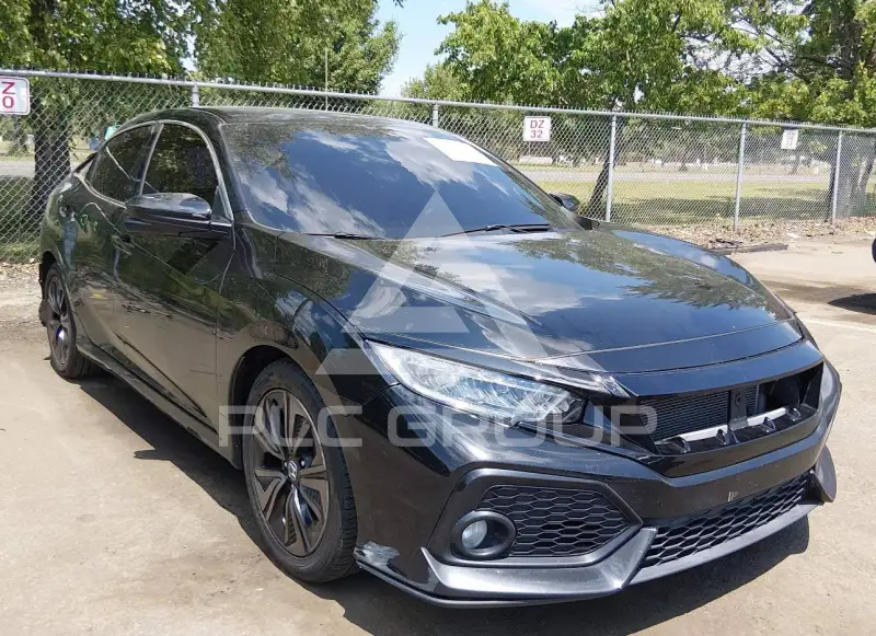 2018 Honda CIVIC photo