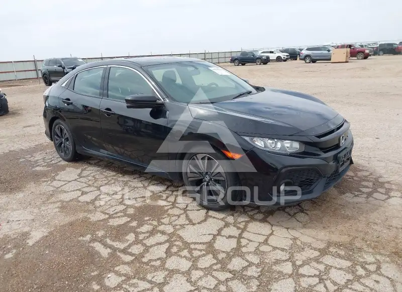 2018 Honda CIVIC photo