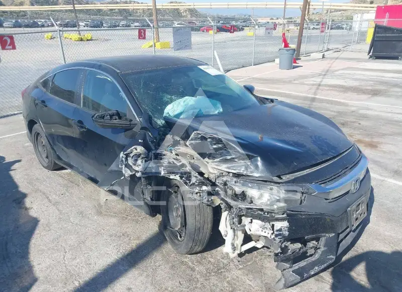 2018 Honda CIVIC photo