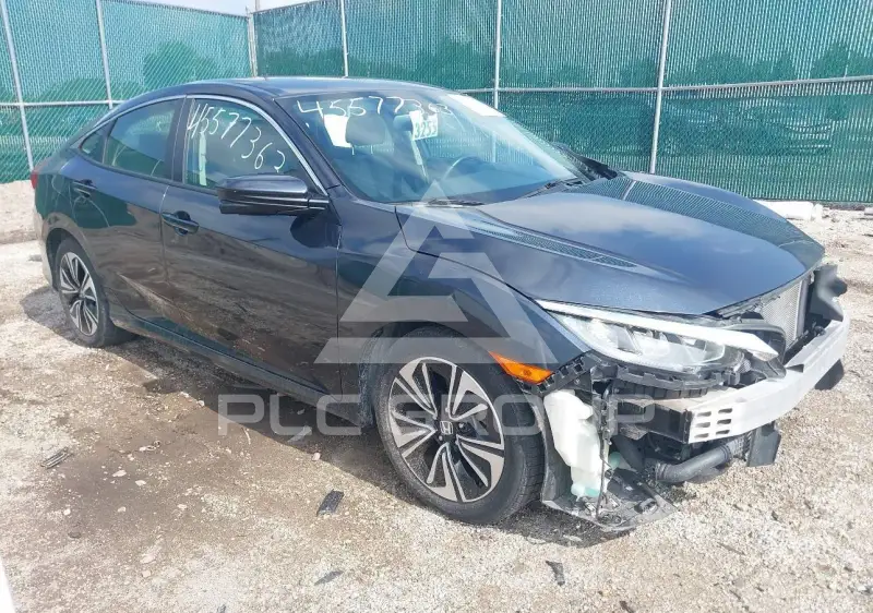 2018 Honda CIVIC фото