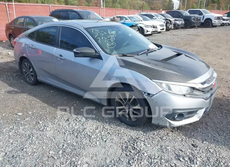 2018 Honda CIVIC фото