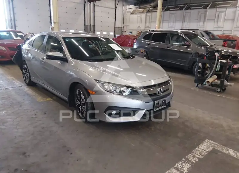 2018 Honda CIVIC фото