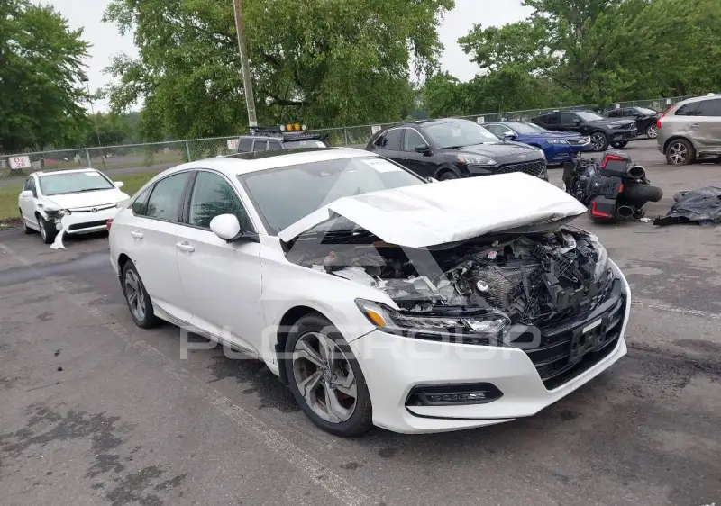 2018 Honda Accord photo