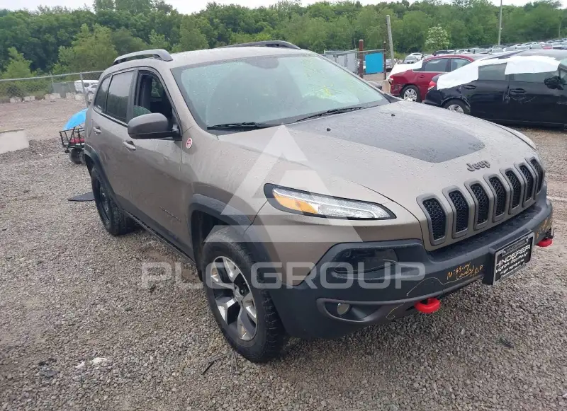 2018 Jeep CHEROKEE photo