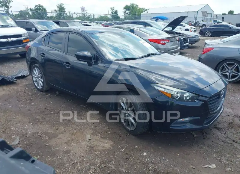 2018 Mazda 3 фото
