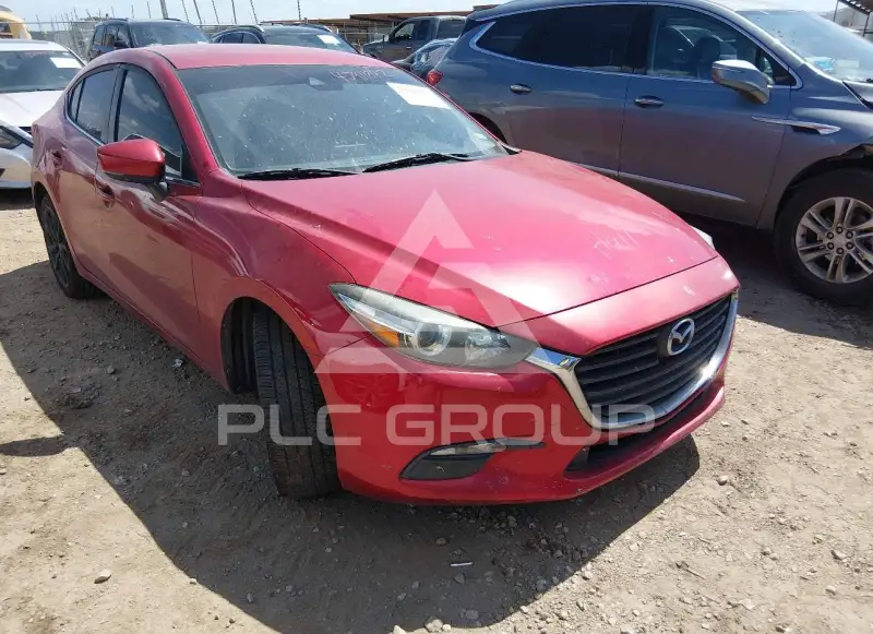2018 Mazda 3 photo