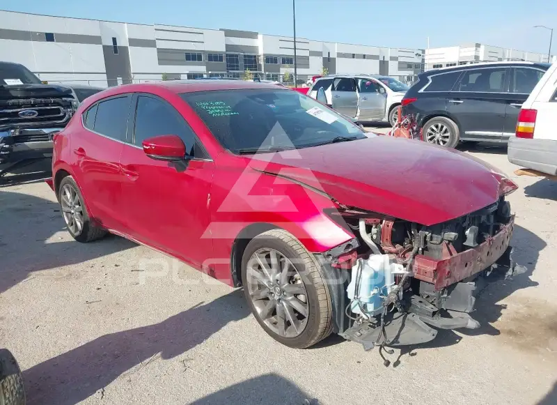 2018 Mazda 3 фото