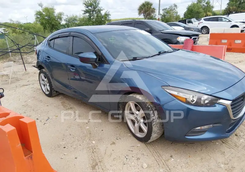 2018 Mazda 3 фото