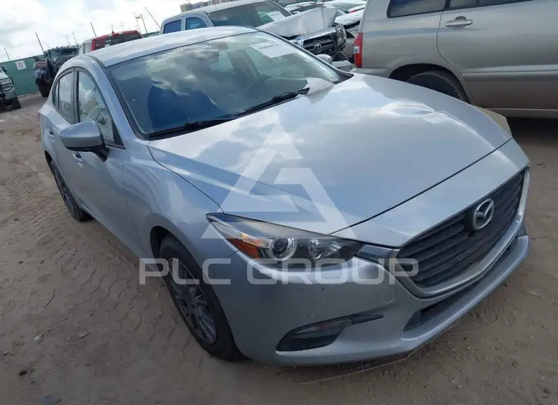 2018 Mazda 3 фото