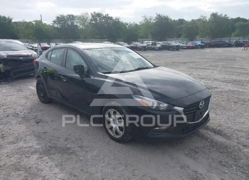 2018 Mazda 3 фото