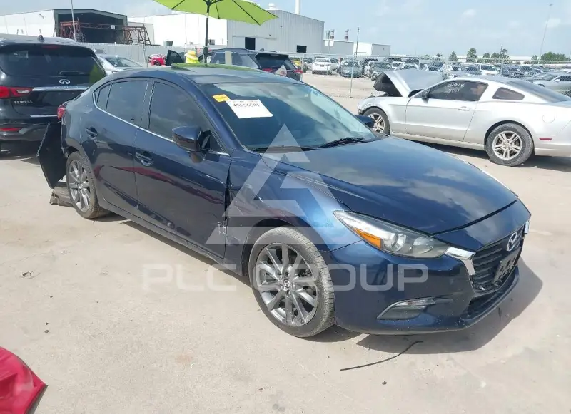 2018 Mazda 3 фото