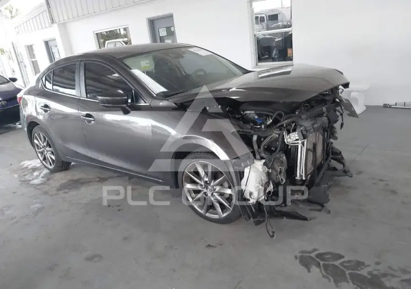 2018 Mazda 3 фото