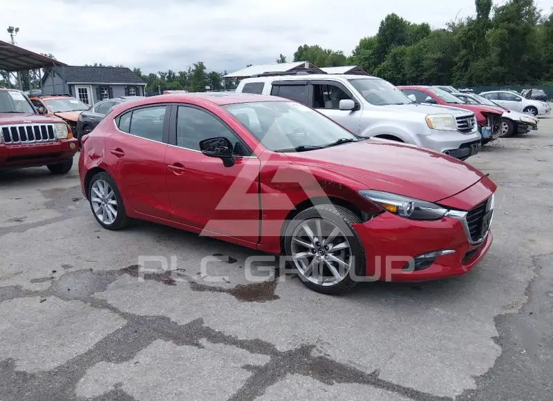 2018 Mazda 3 фото