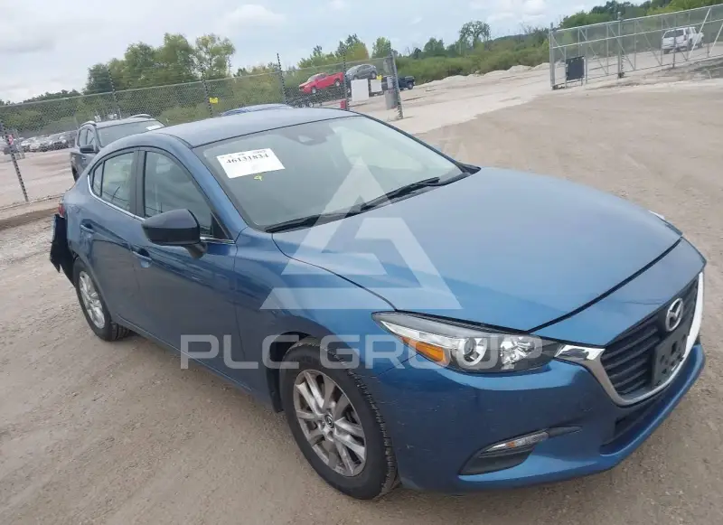 2018 Mazda 3 photo