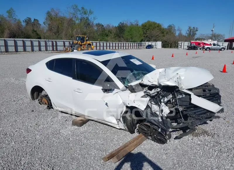 2018 Mazda 3 фото