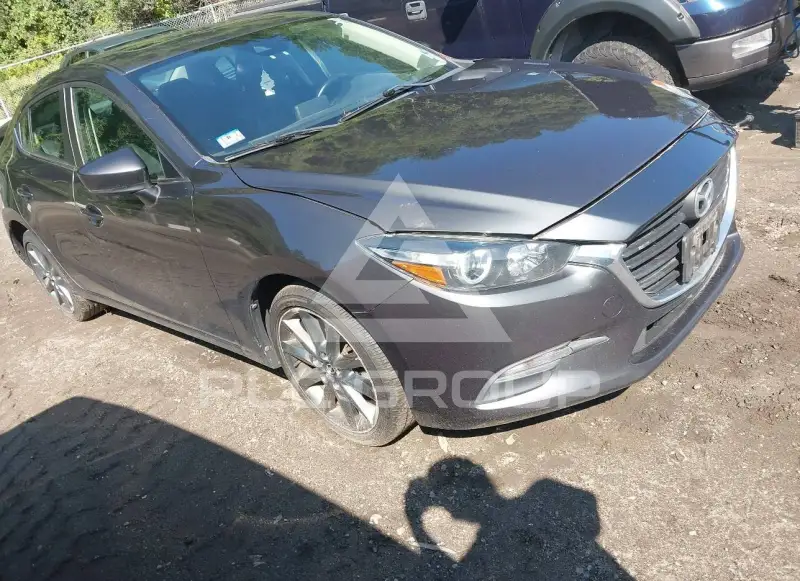 2018 Mazda 3 фото
