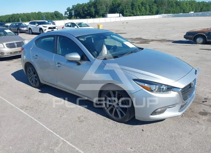 2018 Mazda 3 фото