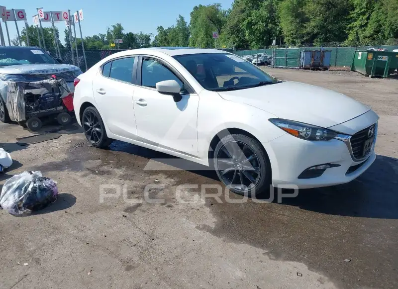 2018 Mazda 3 фото