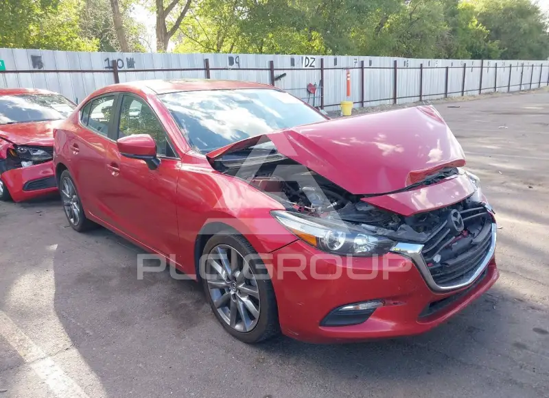 2018 Mazda 3 фото
