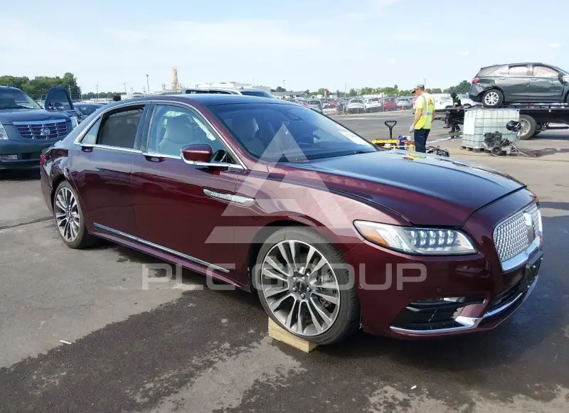 2018 Lincoln Continental фото