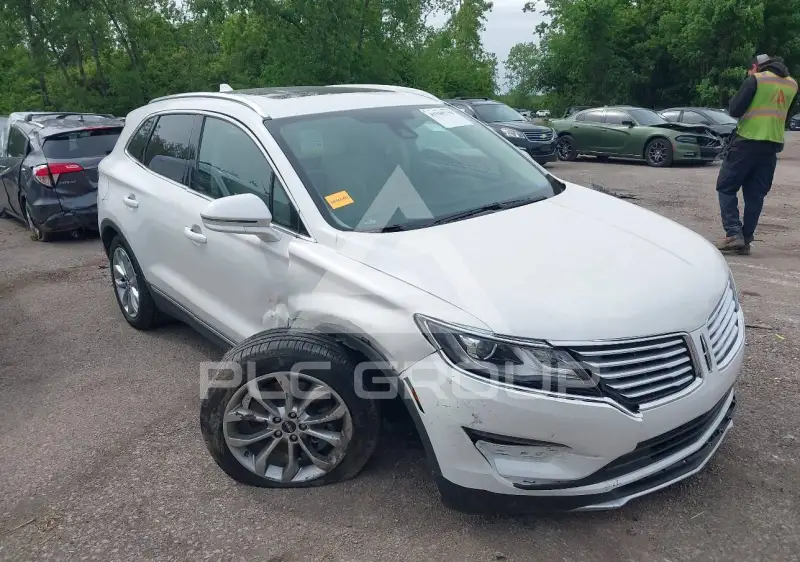 2018 Lincoln MKC photo