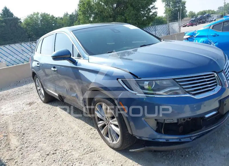 2018 Lincoln MKX photo