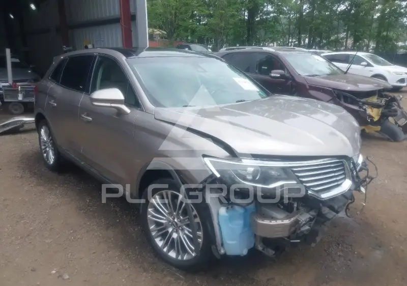 2018 Lincoln MKX photo