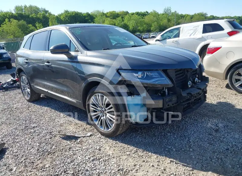 2018 Lincoln MKX photo