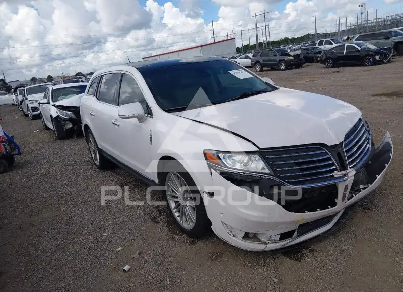 2018 Lincoln MKT фото