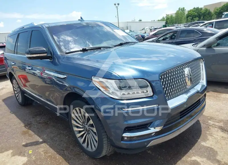 2018 Lincoln NAVIGATOR photo