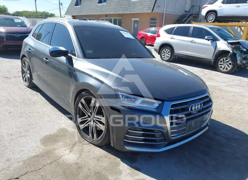 2018 Audi SQ5 фото