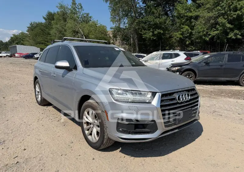 2018 Audi Q7 фото